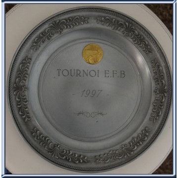 Assiette plate TOURNOI E.F.B etoile Filante Bastiaise 1997