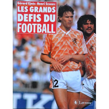Livre LES GRANDS DEFIS DU FOOTBALL 96pages Larousse 1988