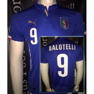 Maillot ITLAIE N°9 BALOTELLI taille S puma