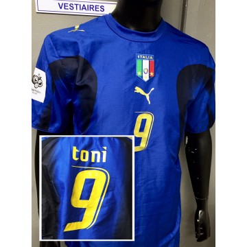 Maillot ITALIA FIGC N°9 TONI taille XL puma FIFA WORLD CUP GERMANY 2006