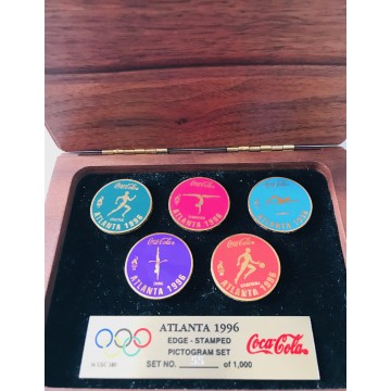 Coffret PIN'S Jeux olympiques d'été de 1996 numero 55 (Coca Cola)