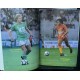 Livre L'OFFICIEL DU FOOTBALL 81-82 Collection 225 pages